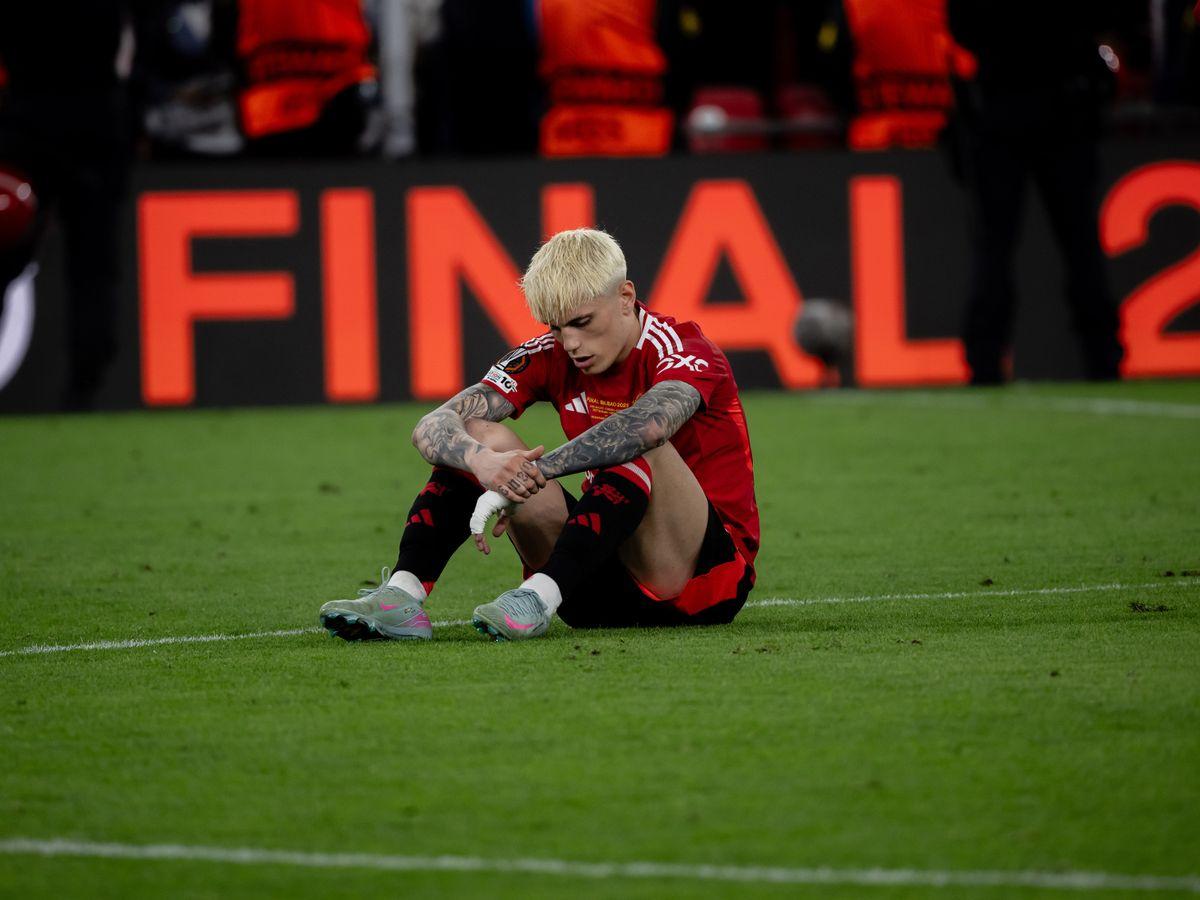 包含萨拉赫迎来五赛季出色发挥，曼联观众热烈欢呼！再创辉煌时刻的词条-爱游戏官网入口